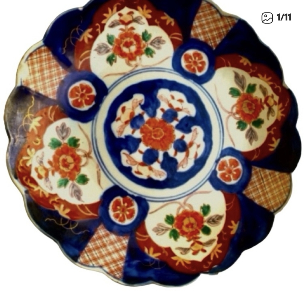 Vintage Japanese Imari Scalloped Porcelain Plate Hand Painted Blue Red Floral 12